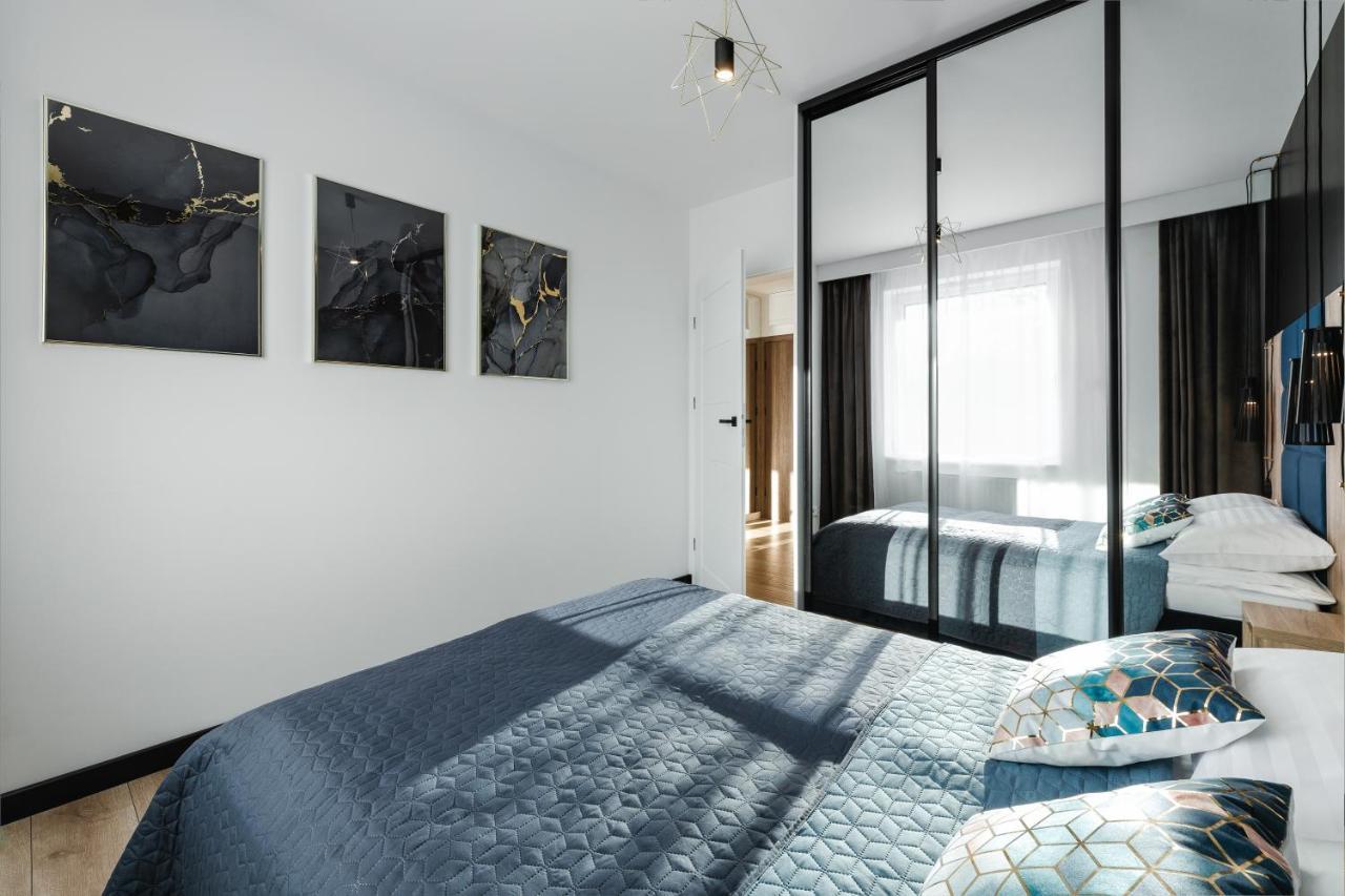 Apartament Sloneczniki Cieplice Apartamento Jelenia Góra Exterior foto